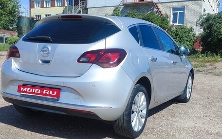 Opel Astra J, 2012 год, 799 900 рублей, 15 фотография