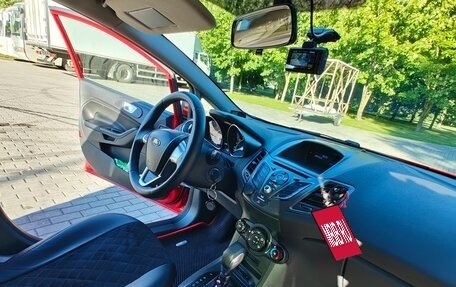 Ford Fiesta, 2016 год, 910 000 рублей, 7 фотография