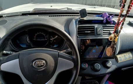 Lifan X60 I рестайлинг, 2013 год, 350 000 рублей, 4 фотография