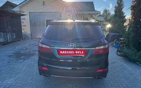 Hyundai Santa Fe III рестайлинг, 2015 год, 2 100 000 рублей, 9 фотография