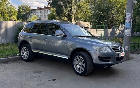 Volkswagen Touareg III, 2008 год, 800 000 рублей, 3 фотография