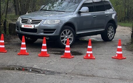 Volkswagen Touareg III, 2008 год, 800 000 рублей, 2 фотография