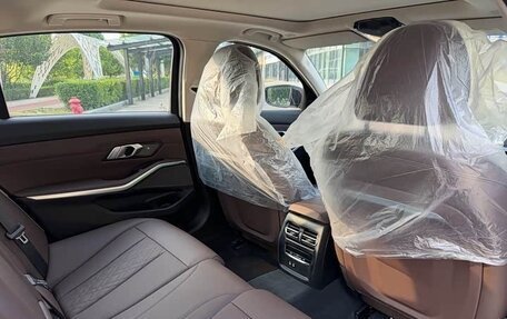 BMW 3 серия, 2023 год, 2 942 000 рублей, 12 фотография