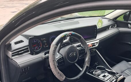KIA K5, 2022 год, 2 550 000 рублей, 9 фотография
