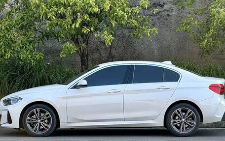 BMW 1 серия, 2023 год, 1 542 000 рублей, 2 фотография