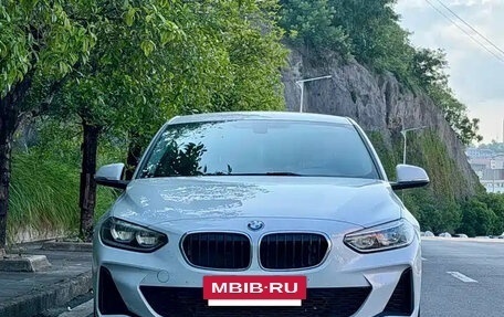 BMW 1 серия, 2023 год, 1 542 000 рублей, 7 фотография