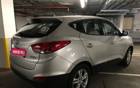 Hyundai ix35 I рестайлинг, 2013 год, 1 049 000 рублей, 3 фотография