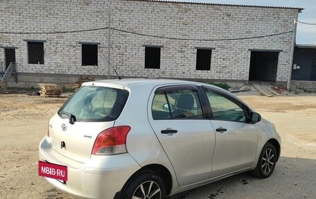 Toyota Yaris III рестайлинг, 2008 год, 550 000 рублей, 4 фотография