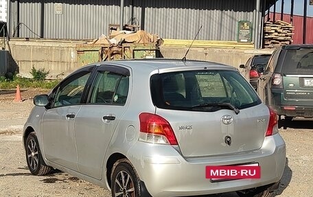 Toyota Yaris III рестайлинг, 2008 год, 550 000 рублей, 6 фотография