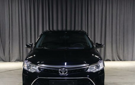 Toyota Camry, 2017 год, 1 899 000 рублей, 14 фотография