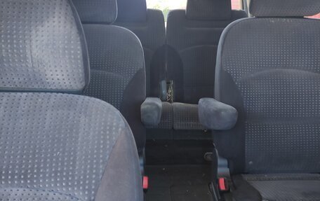 Mitsubishi Grandis, 2006 год, 480 000 рублей, 8 фотография