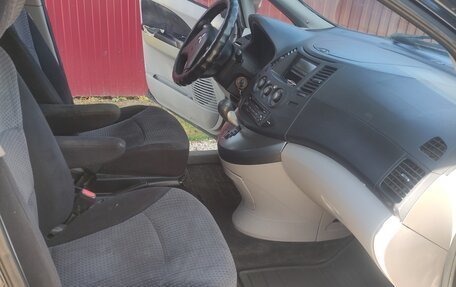 Mitsubishi Grandis, 2006 год, 480 000 рублей, 11 фотография