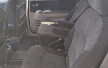 Mitsubishi Grandis, 2006 год, 480 000 рублей, 14 фотография
