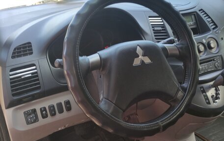 Mitsubishi Grandis, 2006 год, 480 000 рублей, 16 фотография