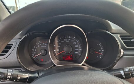 KIA Rio III рестайлинг, 2013 год, 720 000 рублей, 10 фотография