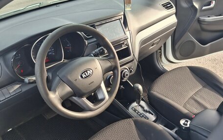 KIA Rio III рестайлинг, 2013 год, 720 000 рублей, 11 фотография