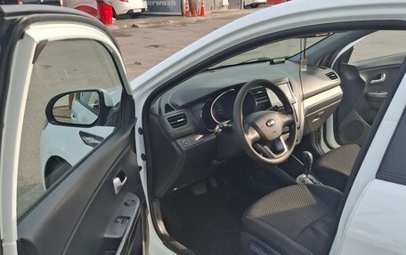 KIA Rio III рестайлинг, 2013 год, 720 000 рублей, 12 фотография