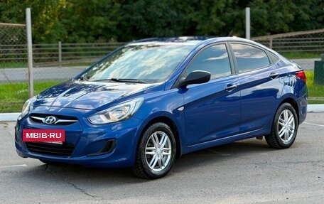 Hyundai Solaris II рестайлинг, 2011 год, 1 000 500 рублей, 5 фотография