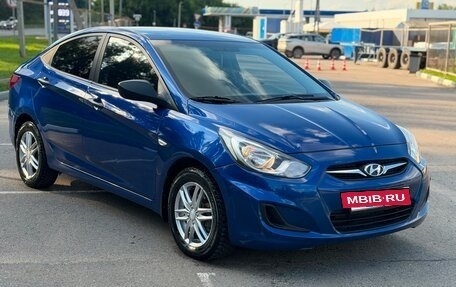 Hyundai Solaris II рестайлинг, 2011 год, 1 000 500 рублей, 7 фотография