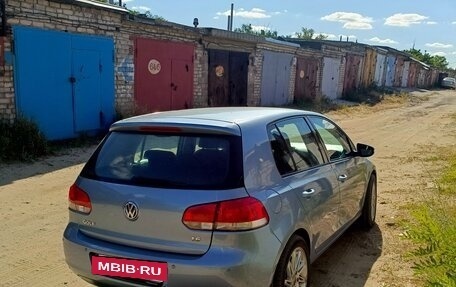 Volkswagen Golf VI, 2011 год, 750 000 рублей, 2 фотография