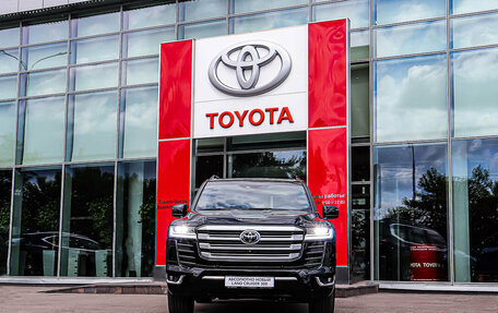 Toyota Land Cruiser, 2026 год, 16 400 000 рублей, 9 фотография