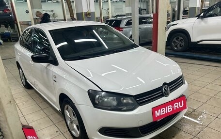 Volkswagen Polo VI (EU Market), 2013 год, 995 000 рублей, 3 фотография