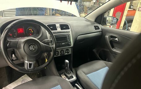 Volkswagen Polo VI (EU Market), 2013 год, 995 000 рублей, 16 фотография