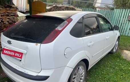 Ford Focus II рестайлинг, 2005 год, 200 000 рублей, 4 фотография