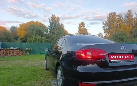 Volkswagen Jetta VI, 2013 год, 750 000 рублей, 5 фотография