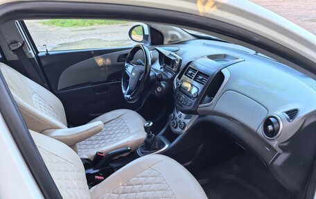 Chevrolet Aveo III, 2013 год, 645 000 рублей, 5 фотография