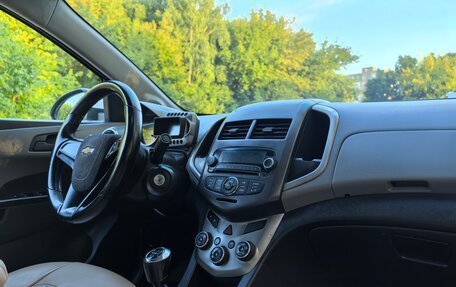 Chevrolet Aveo III, 2013 год, 645 000 рублей, 10 фотография
