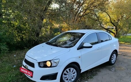 Chevrolet Aveo III, 2013 год, 645 000 рублей, 3 фотография