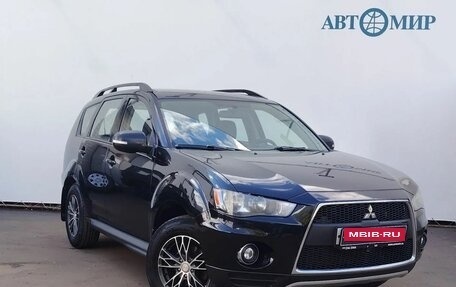 Mitsubishi Outlander III рестайлинг 3, 2011 год, 1 075 111 рублей, 3 фотография