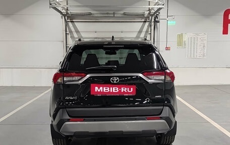 Toyota RAV4, 2020 год, 3 050 000 рублей, 7 фотография