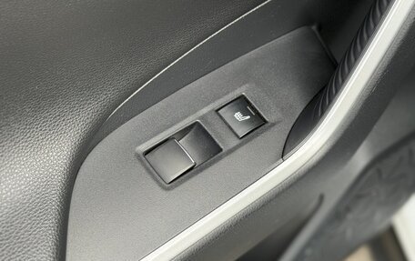 Toyota RAV4, 2019 год, 3 430 000 рублей, 20 фотография