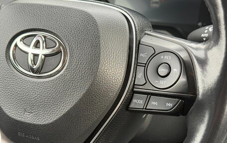 Toyota RAV4, 2019 год, 3 430 000 рублей, 22 фотография