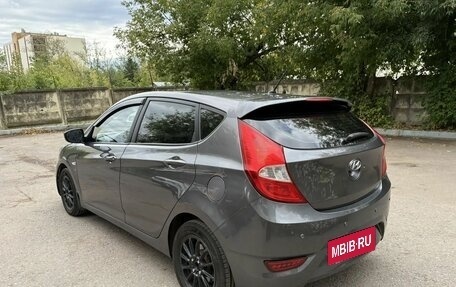 Hyundai Solaris II рестайлинг, 2011 год, 655 000 рублей, 4 фотография
