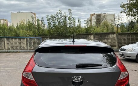 Hyundai Solaris II рестайлинг, 2011 год, 655 000 рублей, 15 фотография