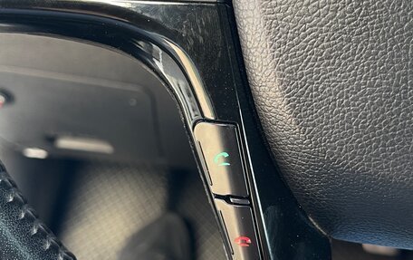 Hyundai Solaris II рестайлинг, 2011 год, 950 000 рублей, 18 фотография