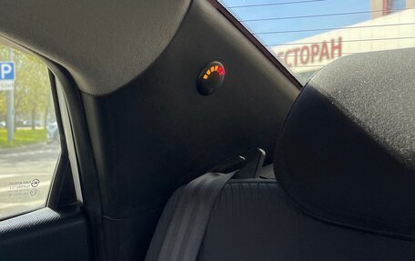 Hyundai Solaris II рестайлинг, 2011 год, 950 000 рублей, 25 фотография