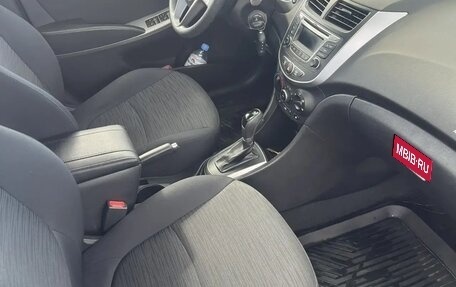 Hyundai Solaris II рестайлинг, 2016 год, 1 100 000 рублей, 14 фотография