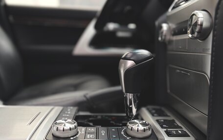 Toyota Land Cruiser 200, 2019 год, 7 500 000 рублей, 8 фотография
