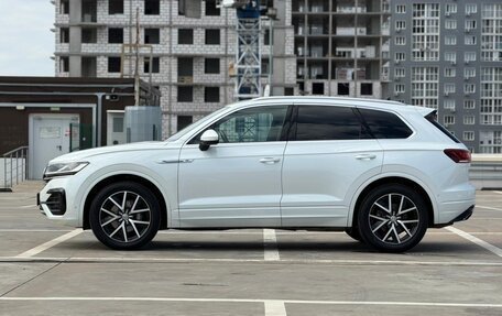 Volkswagen Touareg III, 2020 год, 4 250 000 рублей, 10 фотография