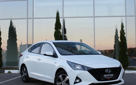 Hyundai Solaris II рестайлинг, 2020 год, 1 250 000 рублей, 3 фотография