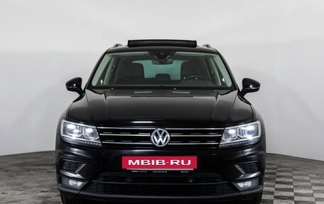 Volkswagen Tiguan II, 2019 год, 2 199 000 рублей, 2 фотография