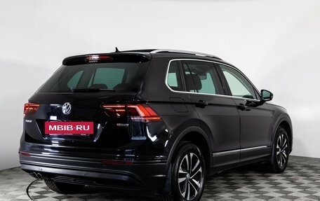 Volkswagen Tiguan II, 2019 год, 2 199 000 рублей, 5 фотография