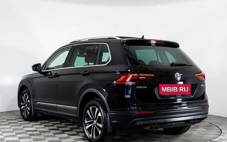 Volkswagen Tiguan II, 2019 год, 2 199 000 рублей, 7 фотография