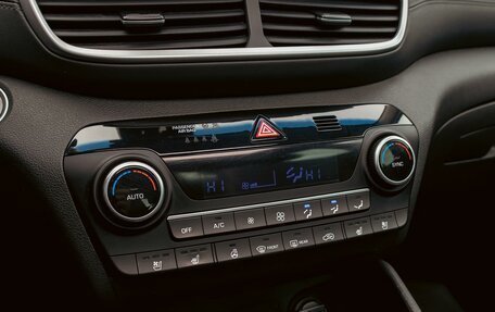 Hyundai Tucson III, 2020 год, 2 135 000 рублей, 15 фотография