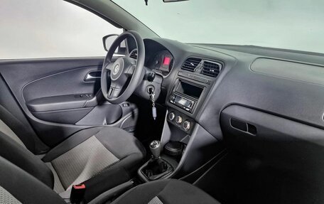 Volkswagen Polo VI (EU Market), 2014 год, 629 000 рублей, 16 фотография