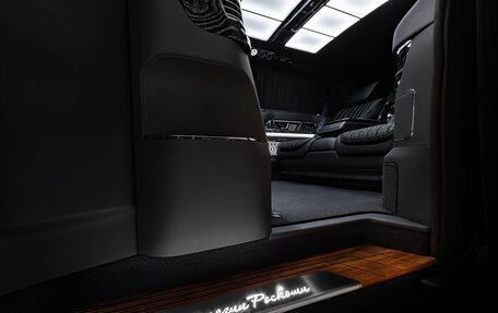 Mercedes-Benz V-Класс, 2026 год, 31 700 000 рублей, 23 фотография